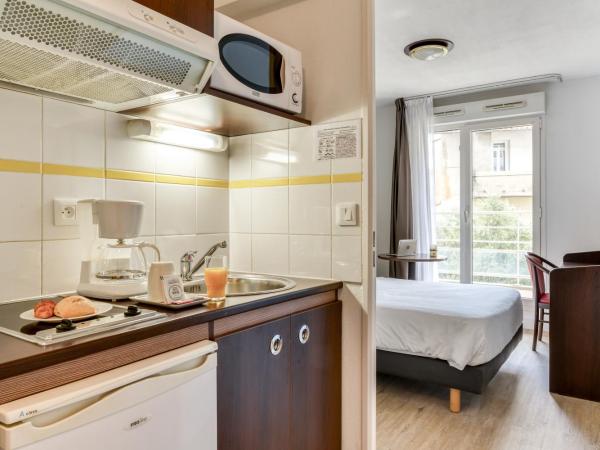 Zenitude Hôtel-Résidences Béziers Centre : photo 2 de la chambre studio (2 adultes)
