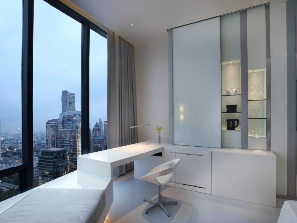 SO/ Bangkok : photo 3 de la chambre chambre double so comfy - vue sur parc ou ville