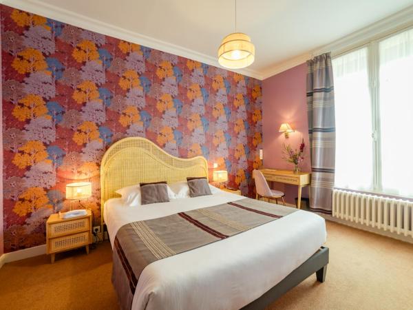 The Originals Boutique, Hôtel Normandie, Auxerre : photo 1 de la chambre chambre double ou lits jumeaux supérieure