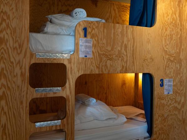 Eklo Bordeaux Centre Bastide : photo 3 de la chambre lit dans dortoir pour hommes de 6 ou 8 lits - sans climatisation