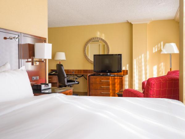 Houston Marriott West Loop by The Galleria : photo 1 de la chambre chambre lit king-size