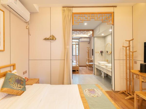 Rong Hotel - Beijing Nanluoguxiang Branch : photo 9 de la chambre suite 2 chambres