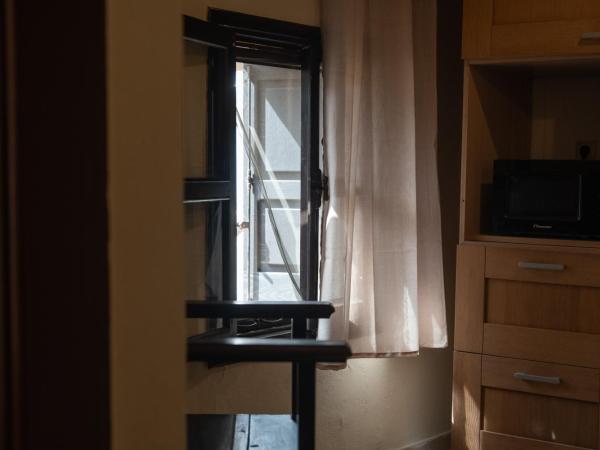 Old Town Corner Luxury Studios : photo 7 de la chambre studio