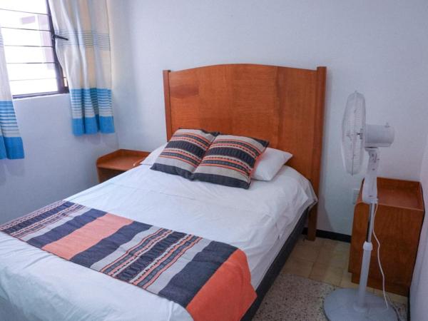 HOSTAL CHOCOLATE CALENDA : photo 7 de la chambre chambre double