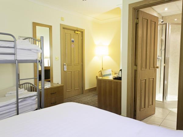 Carousel Hotel : photo 3 de la chambre chambre familiale (2 adultes et 2 enfants)