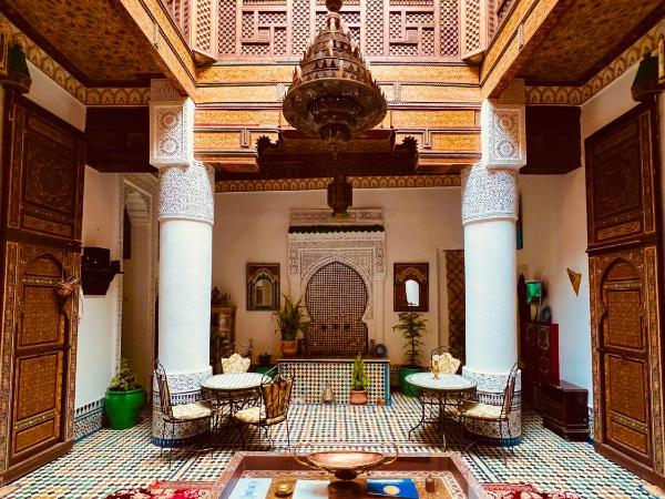 Ryad Zahrat Fes : photo 2 de la chambre chambre lit king-size deluxe