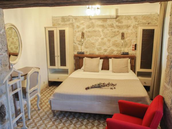 Filizce Alaçatı : photo 3 de la chambre chambre quadruple