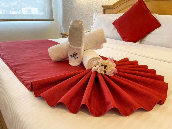 Hotel Horizon & Convention Center : photo 4 de la chambre chambre lit king-size supérieure