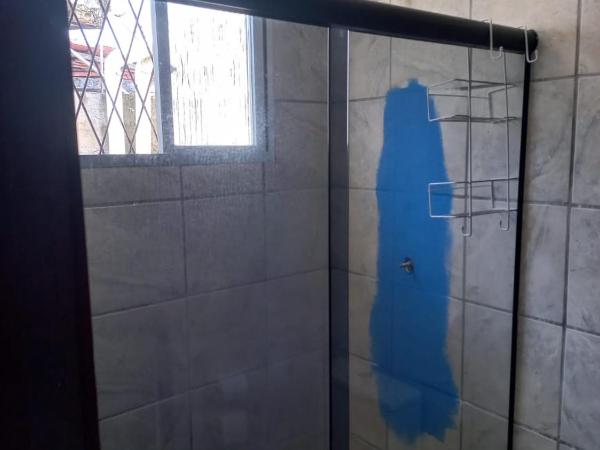 FlordÁfrica espaço de convivência e hospedagem : photo 5 de la chambre lit superposé dans dortoir pour femmes