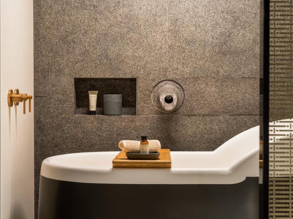 Regent Hong Kong : photo 5 de la chambre premium king room with daybed