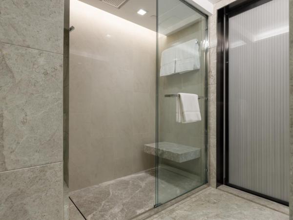 New World Millennium Hong Kong Hotel : photo 5 de la chambre elite deluxe room with executive lounge access