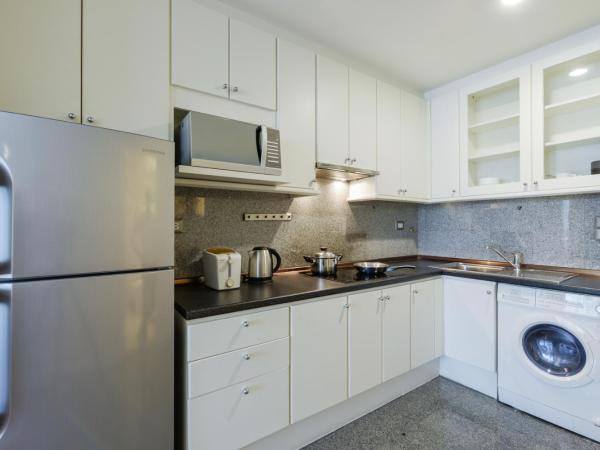 Centre Point Chidlom : photo 3 de la chambre grande chambre lit king-size deluxe