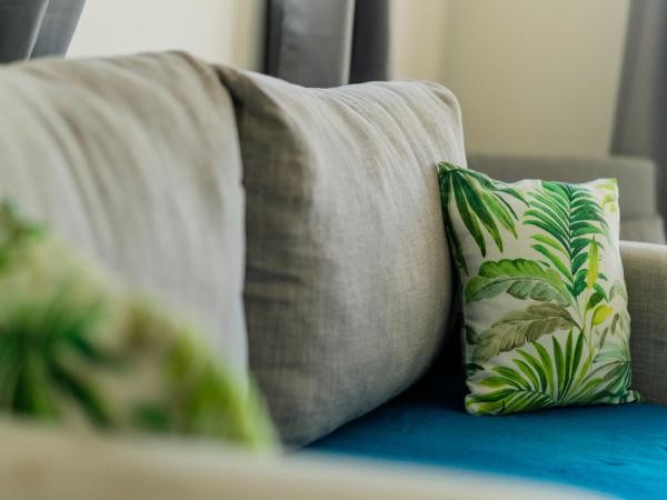 Palm Biche Residence : photo 9 de la chambre appartement 2 chambres (lever de soleil)