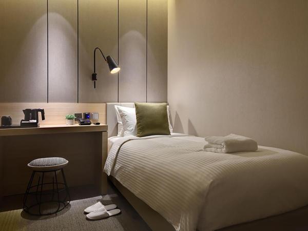 Aerotel Singapore - Transit Hotel in Terminal 1 : photo 5 de la chambre chambre solo (6 heures) avec repas