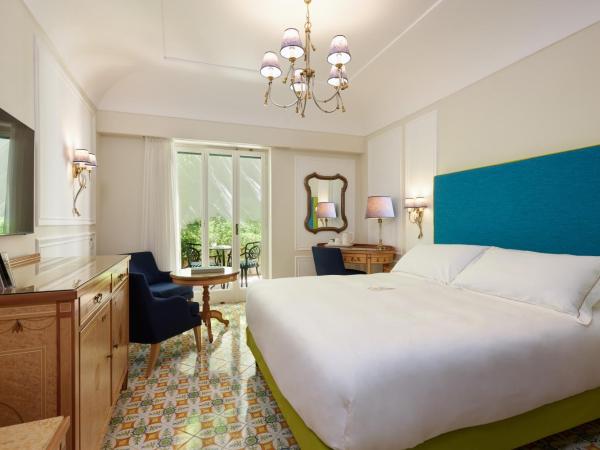 Grand Hotel Capodimonte : photo 1 de la chambre chambre double basique - rez-de-chaussée