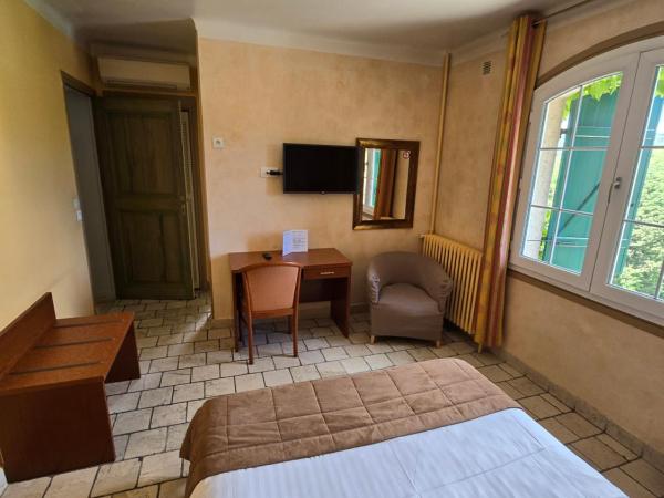 Auberge les Aromes : photo 3 de la chambre chambre double