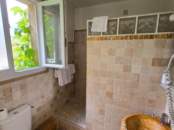 Auberge les Aromes : photo 4 de la chambre chambre double