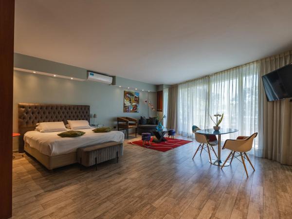 Shoshana Hotel Boutique : photo 1 de la chambre chambre double supérieure avec balcon