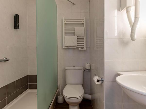 B&B HOTEL Colmar Lumière : photo 9 de la chambre chambre double