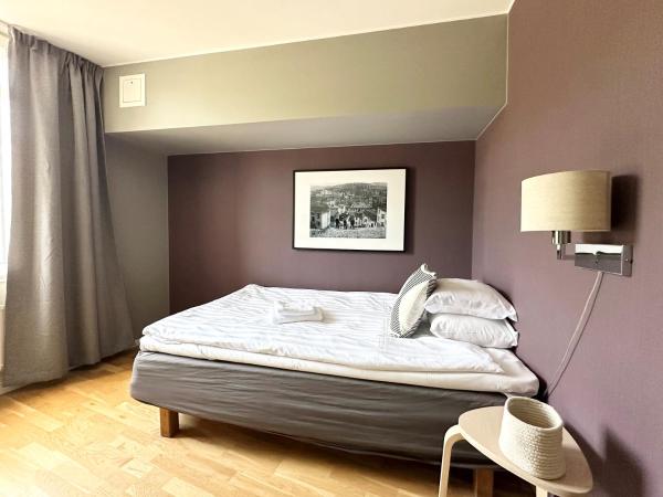 Linnéplatsens Hotell & Vandrarhem : photo 2 de la chambre chambre simple standard avec salle de bains commune