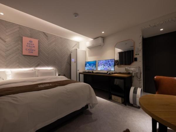 Hotel in Cafe Doksan : photo 1 de la chambre chambre double supérieure