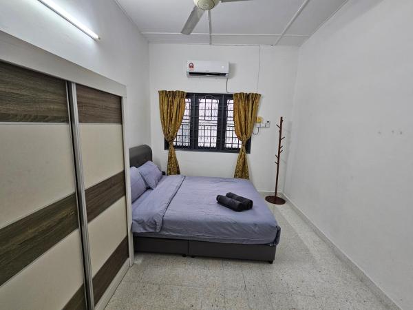 Sunny Day Hostel : photo 2 de la chambre chambre double avec salle de bains privative