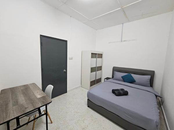 Sunny Day Hostel : photo 8 de la chambre chambre double avec toilettes communes