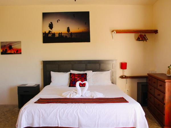 Ikarus Costa Mujeres Eco Lodge Sunset View : photo 1 de la chambre studio avec terrasse