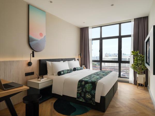 Citadines Waterfront Kota Kinabalu : photo 3 de la chambre one bedroom premier king