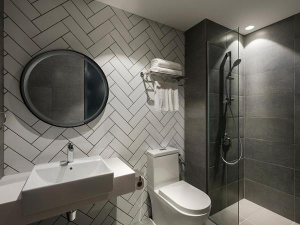 Citadines Waterfront Kota Kinabalu : photo 5 de la chambre studio lit queen-size premier