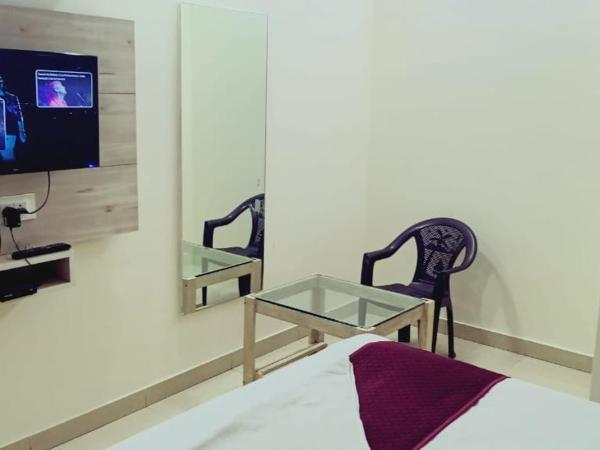 Hotel SILVER INN : photo 9 de la chambre chambre double deluxe