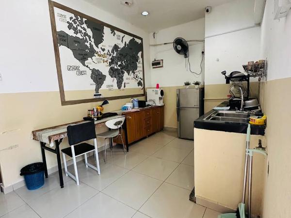 H2 Segama Backpacker : photo 3 de la chambre lit simple dans dortoir pour hommes