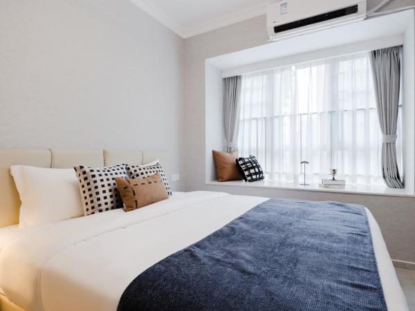 Boruisi Video and Audio Light House - Shenzhen Convention and Exhibition Center Gangxia Metro Station : photo 7 de la chambre suite 3 chambres deluxe