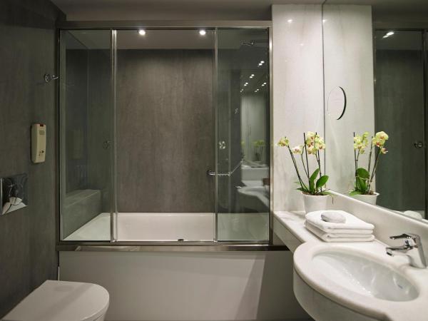 Kyma Suites Beach Hotel : photo 9 de la chambre suite junior avec bain à remous - vue sur mer