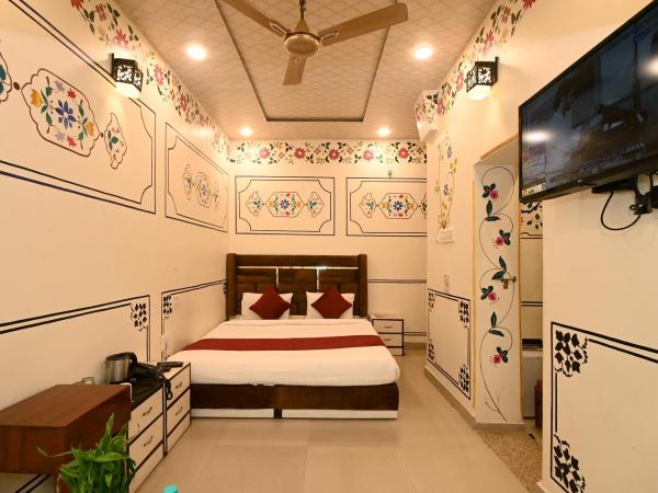 Virasat Mahal Heritage Hotel : photo 6 de la chambre chambre triple standard