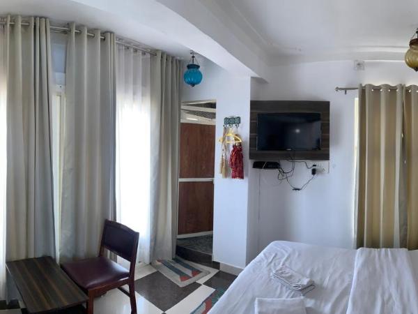Peacock Guest House - Lake View Hotel In Udaipur : photo 6 de la chambre chambre double – vue sur lac