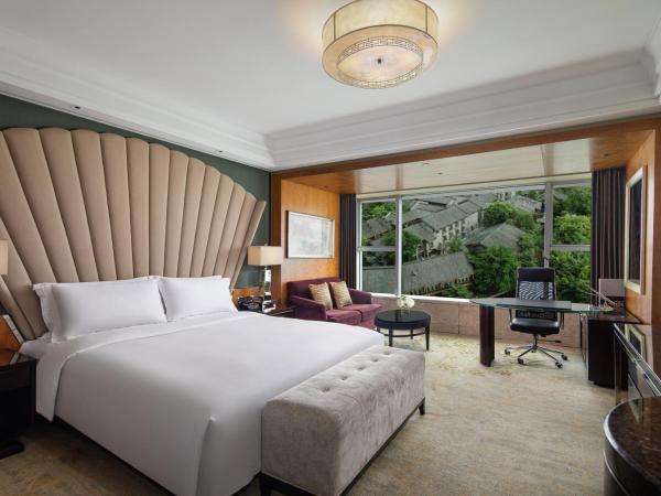 InterContinental Century City Chengdu, an IHG Hotel : photo 1 de la chambre chambre premium surclassée