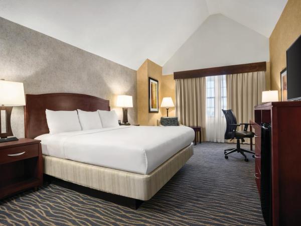 Radisson Hotel Salt Lake City Airport : photo 3 de la chambre chambre lit king-size - non-fumeurs