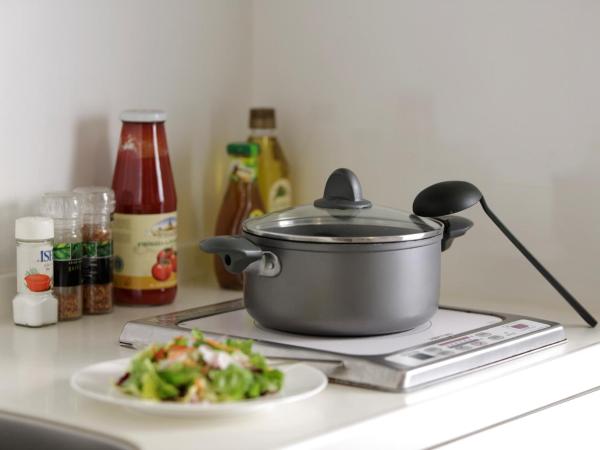 Hundred Stay Tokyo Shinjuku : photo 7 de la chambre chambre double supérieure - ménage tous les 4 jours