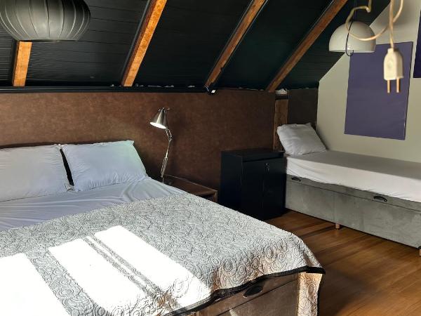 Hostel Hug Brasil : photo 2 de la chambre grande chambre double