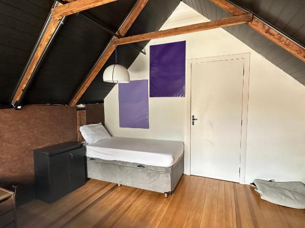 Hostel Hug Brasil : photo 3 de la chambre grande chambre double