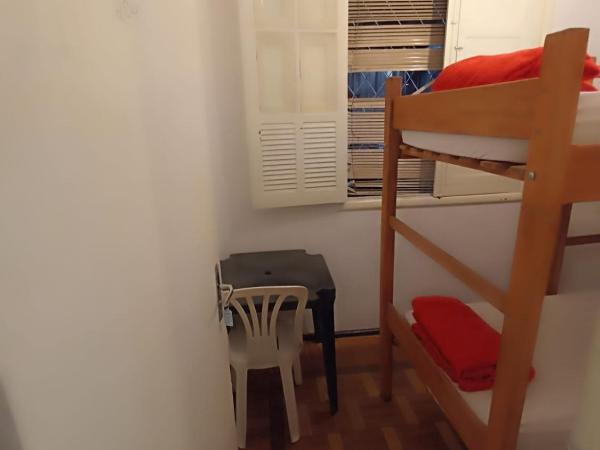 Home Center : photo 2 de la chambre chambre lits jumeaux avec salle de bains commune