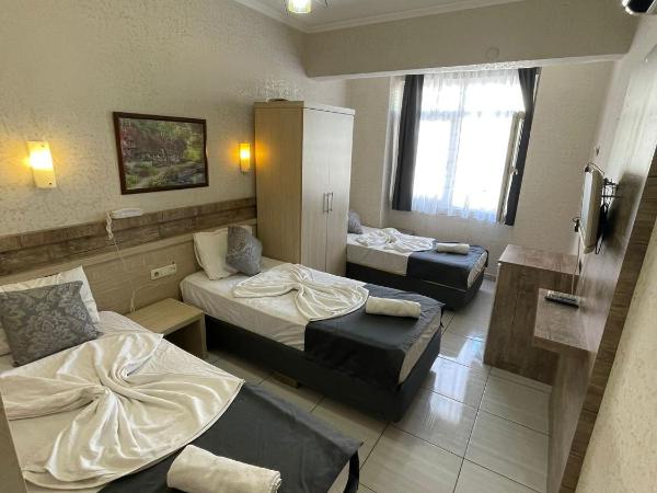 Denizhan Hotel : photo 9 de la chambre chambre triple standard