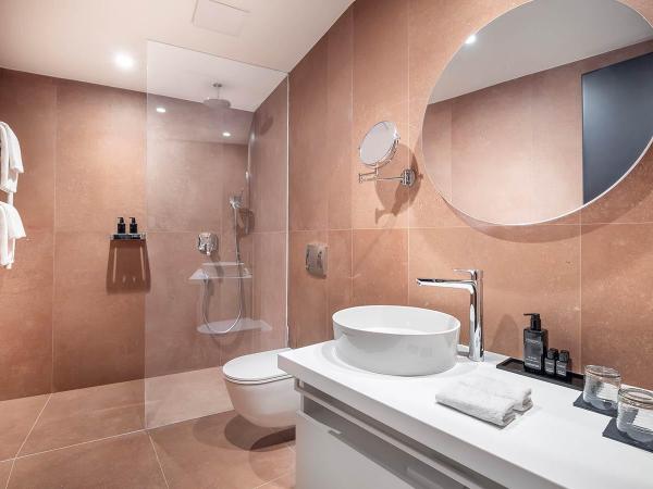 Aminess Younique Narrivi Hotel : photo 5 de la chambre chambre double premium