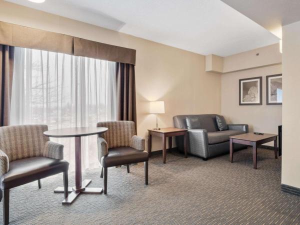 Best Western Plus Cairn Croft Hotel : photo 2 de la chambre grande chambre lit king-size avec balcon - tower - non-fumeurs