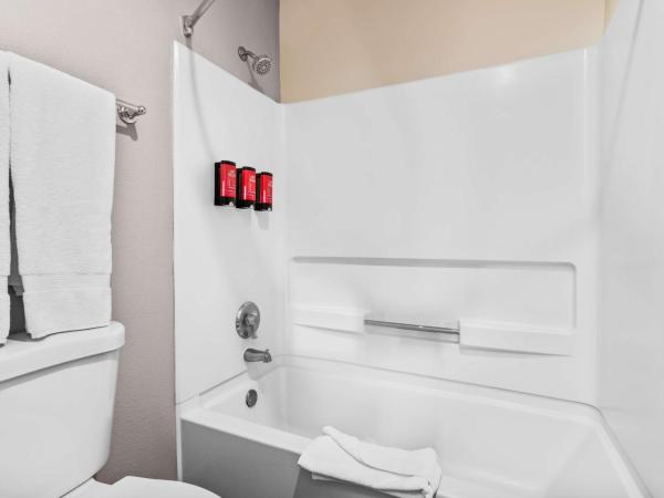 SureStay Hotel by Best Western Albuquerque Midtown : photo 5 de la chambre chambre lit king-size