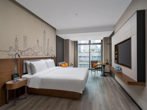 UrCove by HYATT Futian CBD : photo 1 de la chambre chambre lit king-size deluxe
