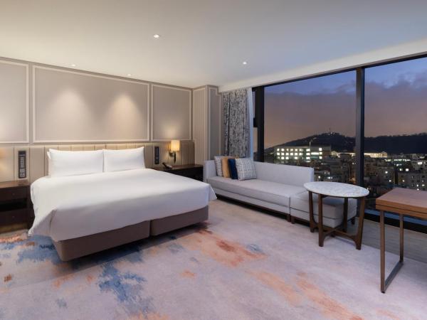 The Ambassador Seoul - A Pullman Hotel : photo 1 de la chambre chambre lit king-size namsan