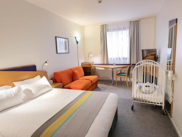 Holiday Inn Express Arras, an IHG Hotel : photo 10 de la chambre chambre double avec canapé-lit