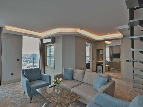 Best Western Premier Ottoperla Hotel : photo 2 de la chambre duplex suite with one queen bed and two single beds with balcony and view